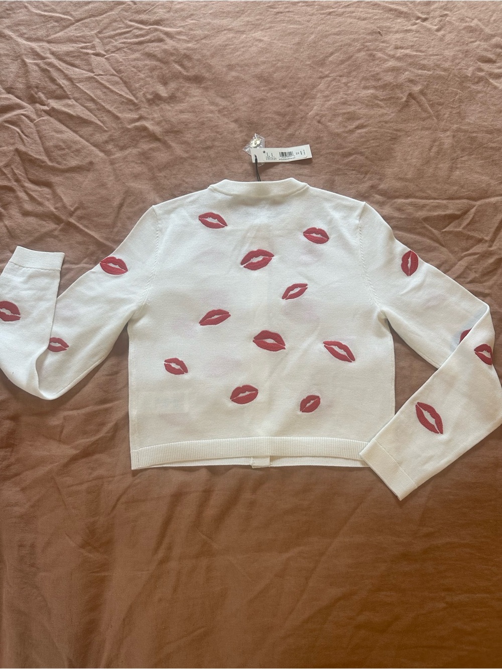 Alice + Olivia Daroda Kiss Lipstick Stretch ~ Wool Cardigan - Picture 3 of 17